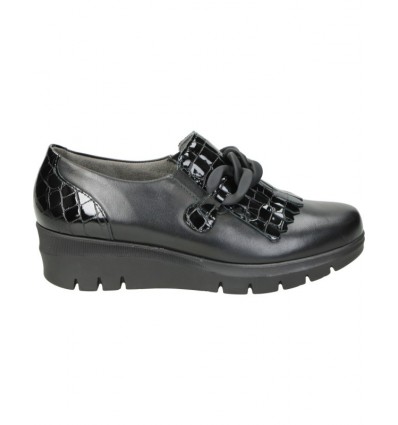 ZAPATO CUÑA PITILLOS