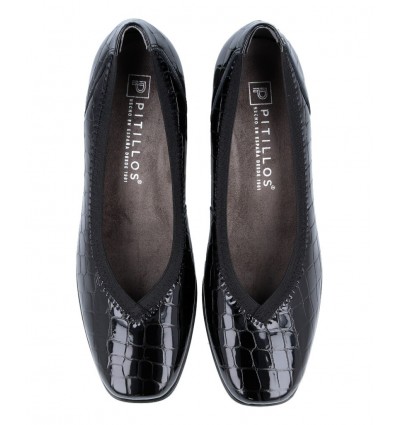 PITILLOS..1681..SALON..TACON,BAJO