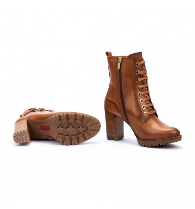 BOTIN CONELLY PIKOLINOS