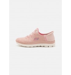 SKECHERS SLIP-INS